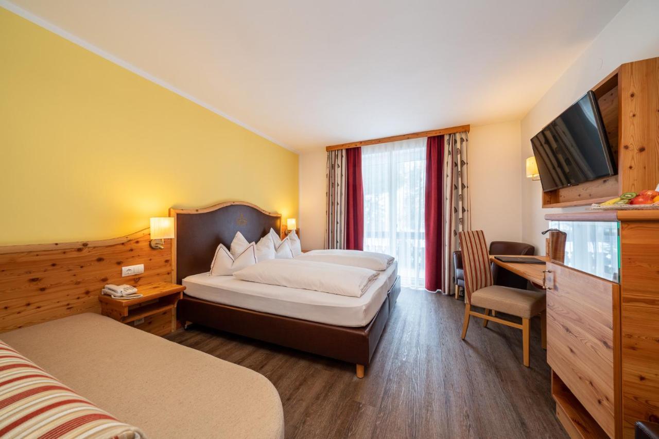 Hotel Trattlerhof Bad Kleinkirchheim Eksteriør bilde